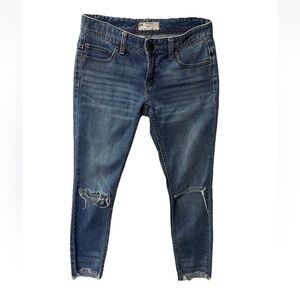 Free People Blue Distressed Skinny Jeans raw hem size 25